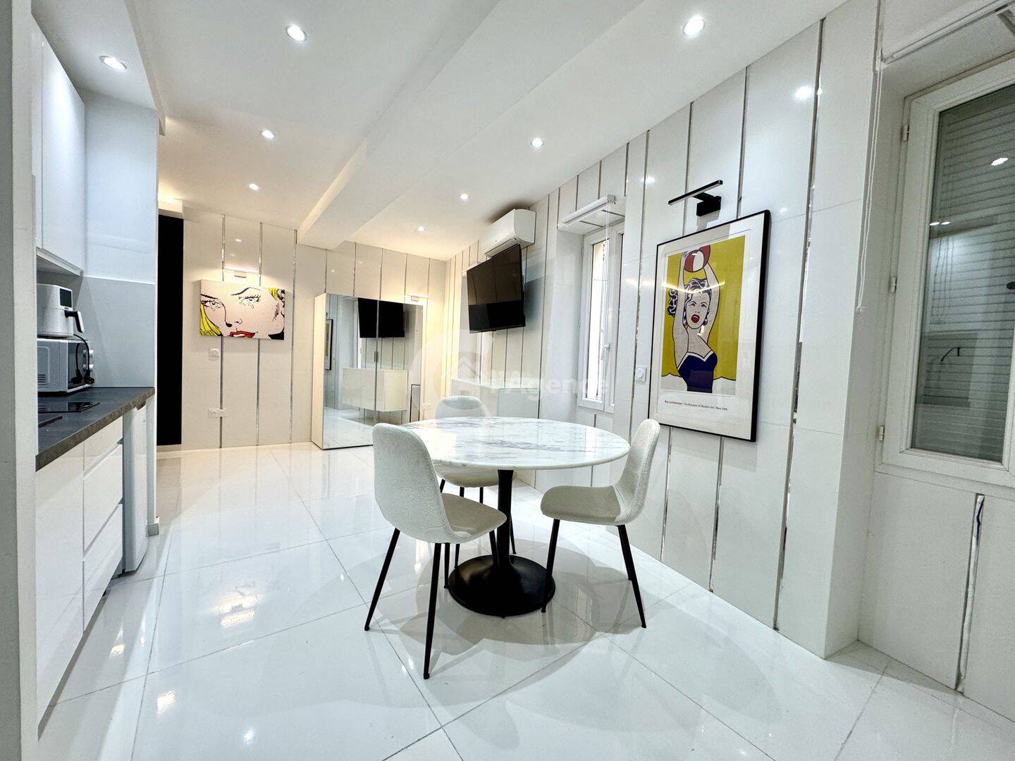 Appartement 1 pièce 24 m² · à Cannes · 23,5 m² · 196 000 €