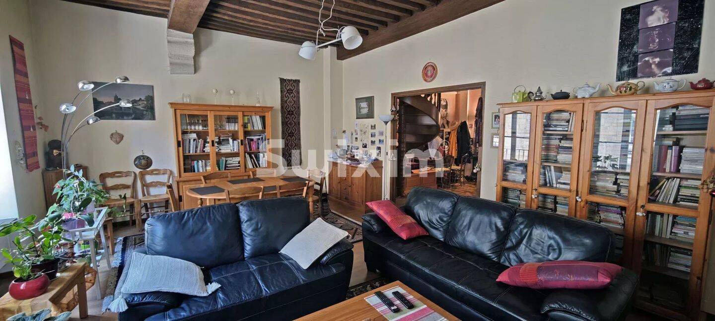 Appartement 3 pièces 109 m² · à Dole · 108,9 m² · 179 000 €