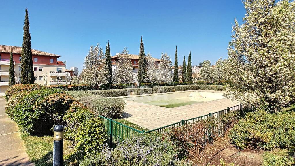 Appartement à vendre 151 000 € 3 pièces 2 chambres 65 m² Étage 2/4 Saint Barthélémy Marseille 14ème arrondissement 13014