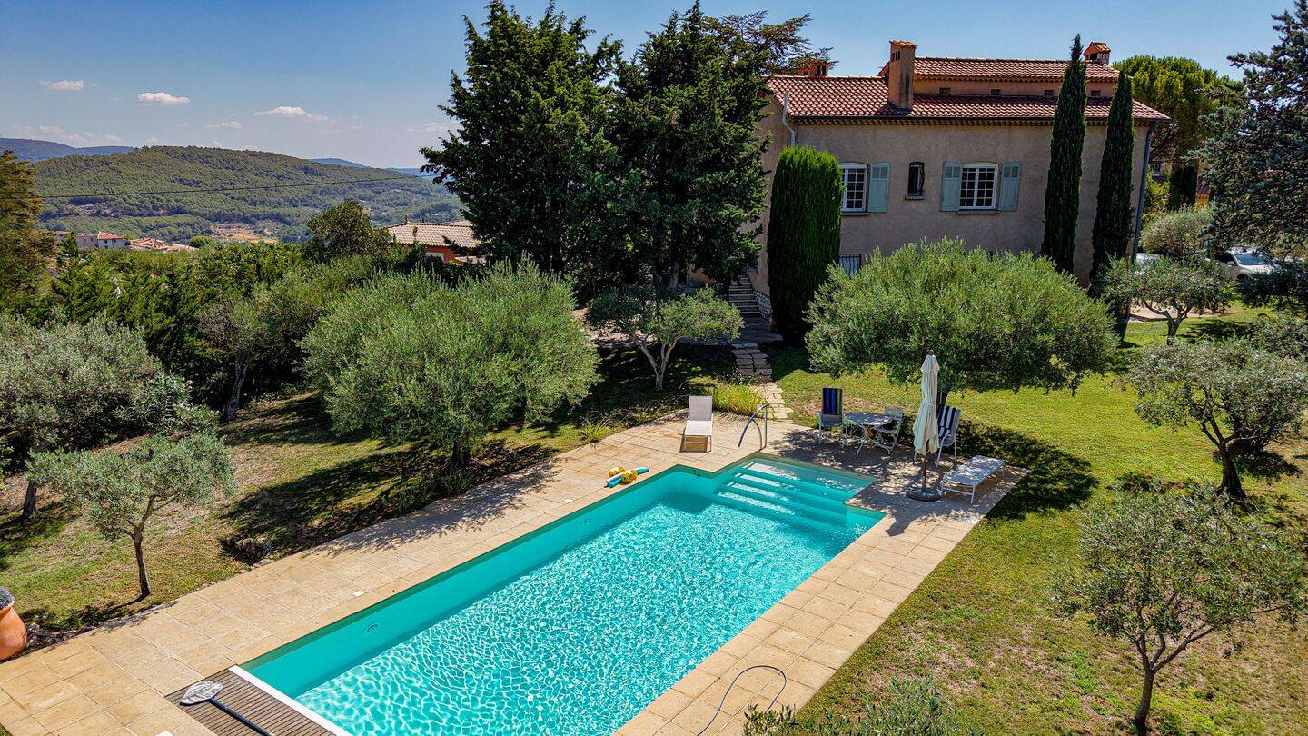 Maison 8 pièces 180 m² · à Flayosc · 180 m² · 725 000 €