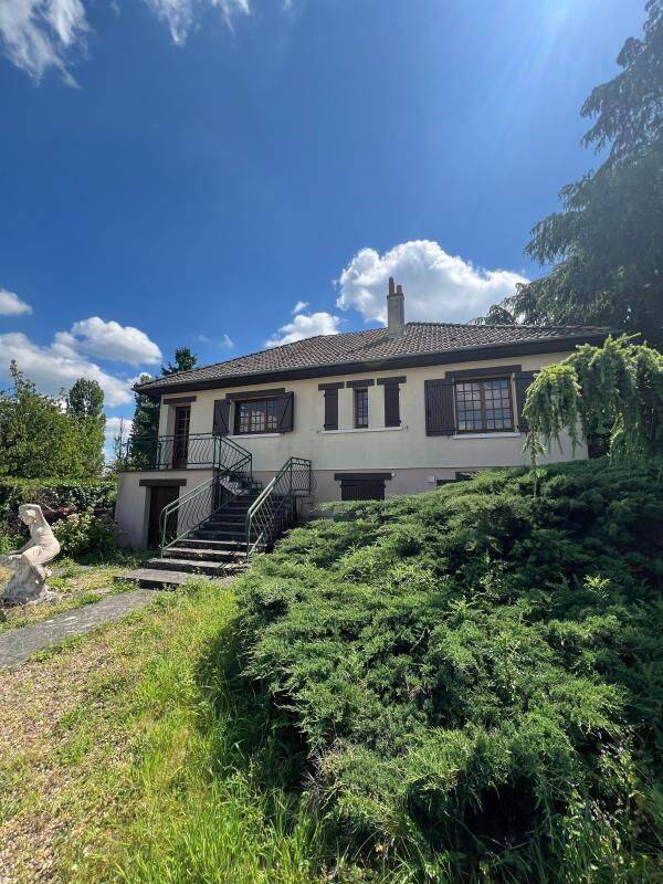 Maison 4 pièces 169 m² · à Gidy · 169 m² · 184 000 €
