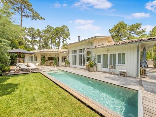 Maison à vendre - Première occupation 1 990 000 € 5 pièces 3 chambres 135 m² 888 m² de terrain Centre Cap Ferret Lège-Cap-Ferret 33950