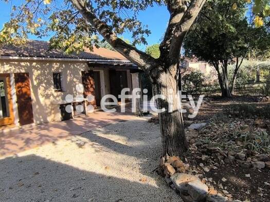 Maison de plain-pied à vendre 345 000 € 4 pièces 3 chambres 82 m² 900 m² de terrain Flayosc 83780