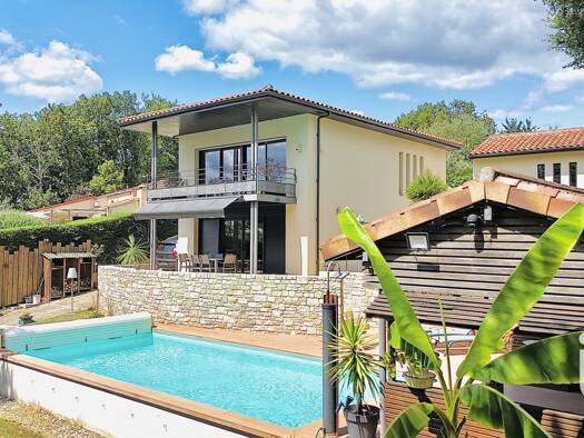 Maison à vendre 430 000 € 5 pièces 3 chambres 114 m² 1 671 m² de terrain Puy-l'Évêque 46700