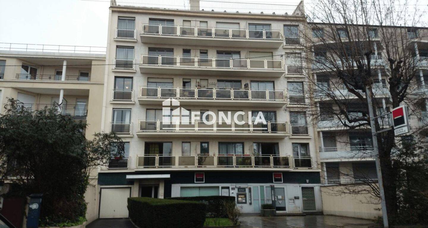 Appartement 1 pièce 26 m² · à Montmorency · 25,7 m² · 799 €