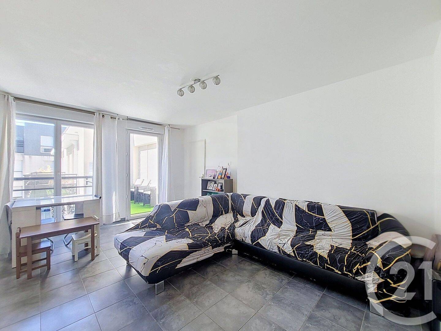Appartement 3 pièces 61 m² · à Fresnes · 61,4 m² · 249 900 €