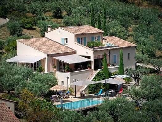 Villa à vendre 890 000 € 11 pièces 6 chambres 295 m² 1 714 m² de terrain Buis-les-Baronnies 26170