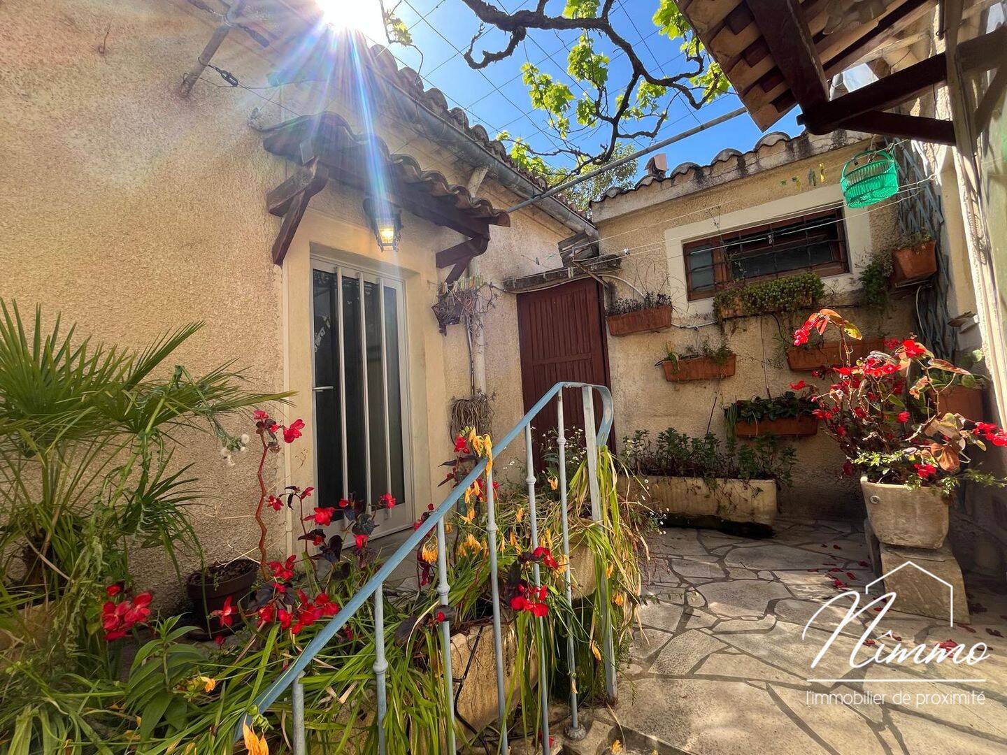 Maison 5 pièces 145 m² · à Nîmes · 145 m² · 215 000 €