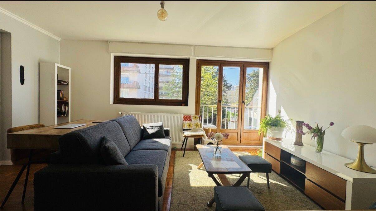 Appartement 4 pièces 86 m² · à Dijon · 86 m² · 560 €