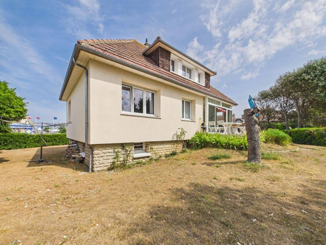 Maison 4 pièces 84 m² · à Bernières-sur-Mer · 84,1 m² · 585 000 €