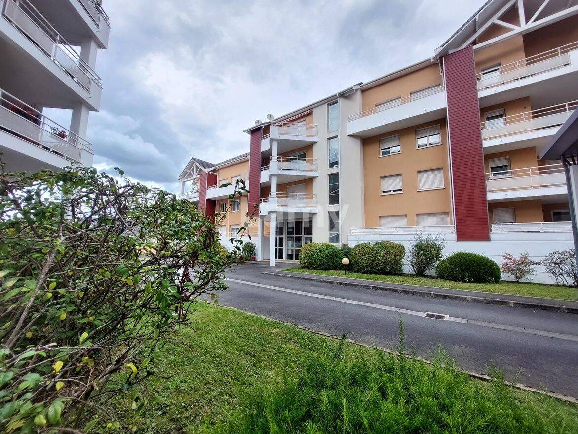 Appartement 3 pièces 74 m² · à Gelos · 74,5 m² · 730 €/mois