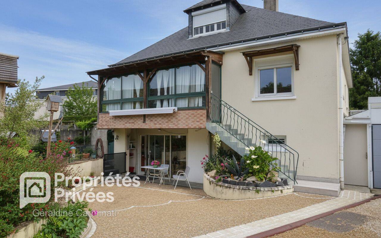 Maison 7 pièces 201 m² · à Saint-Cyr-sur-Loire · 201 m² · 536 500 €