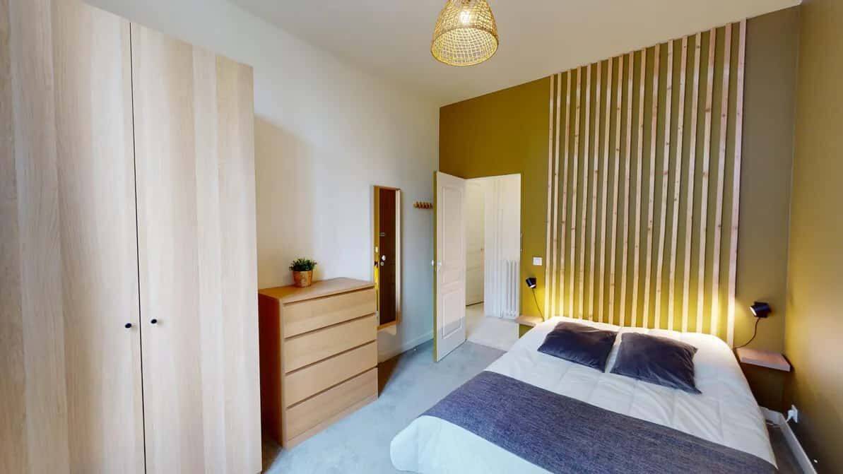 Appartement 1 pièce 15 m² · à Paris 17ème Arrondissement · 15 m² · 1 425 €/mois