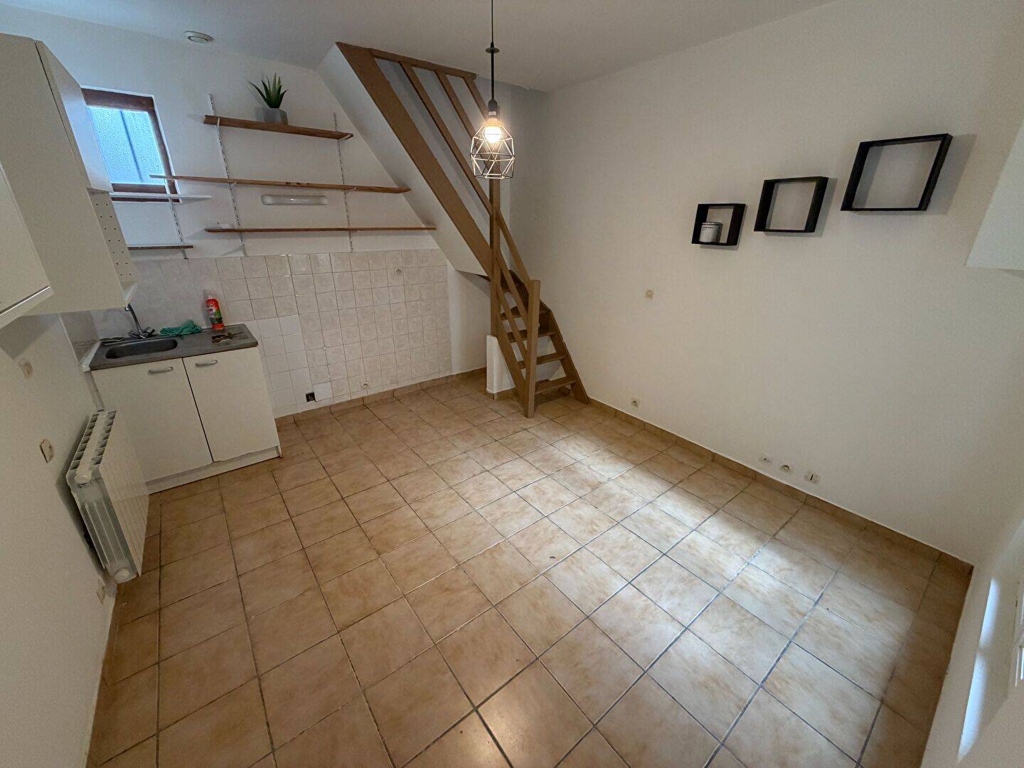 Appartement 2 pièces 27 m² · à Saint-Ouen-l'Aumône · 27 m² · 631 €/mois