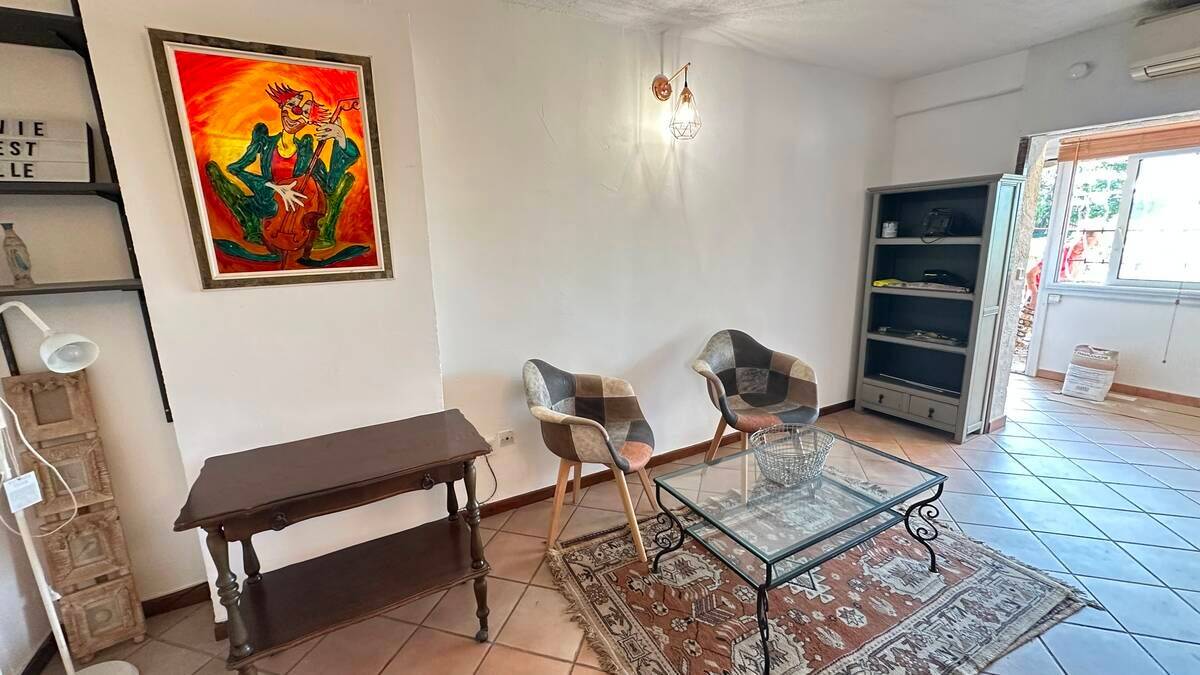 Appartement 1 pièce 31 m² · à La Valette-du-Var · 30,5 m² · 550 €