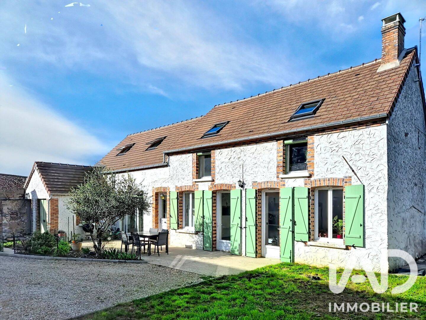 Maison 5 pièces 124 m² · à Villeblevin · 124 m² · 219 000 €