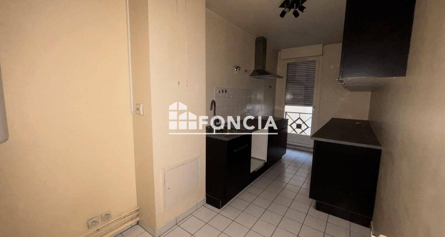 Appartement 3 pièces 67 m² · à Meulan-en-Yvelines · 67 m² · 890 €/mois