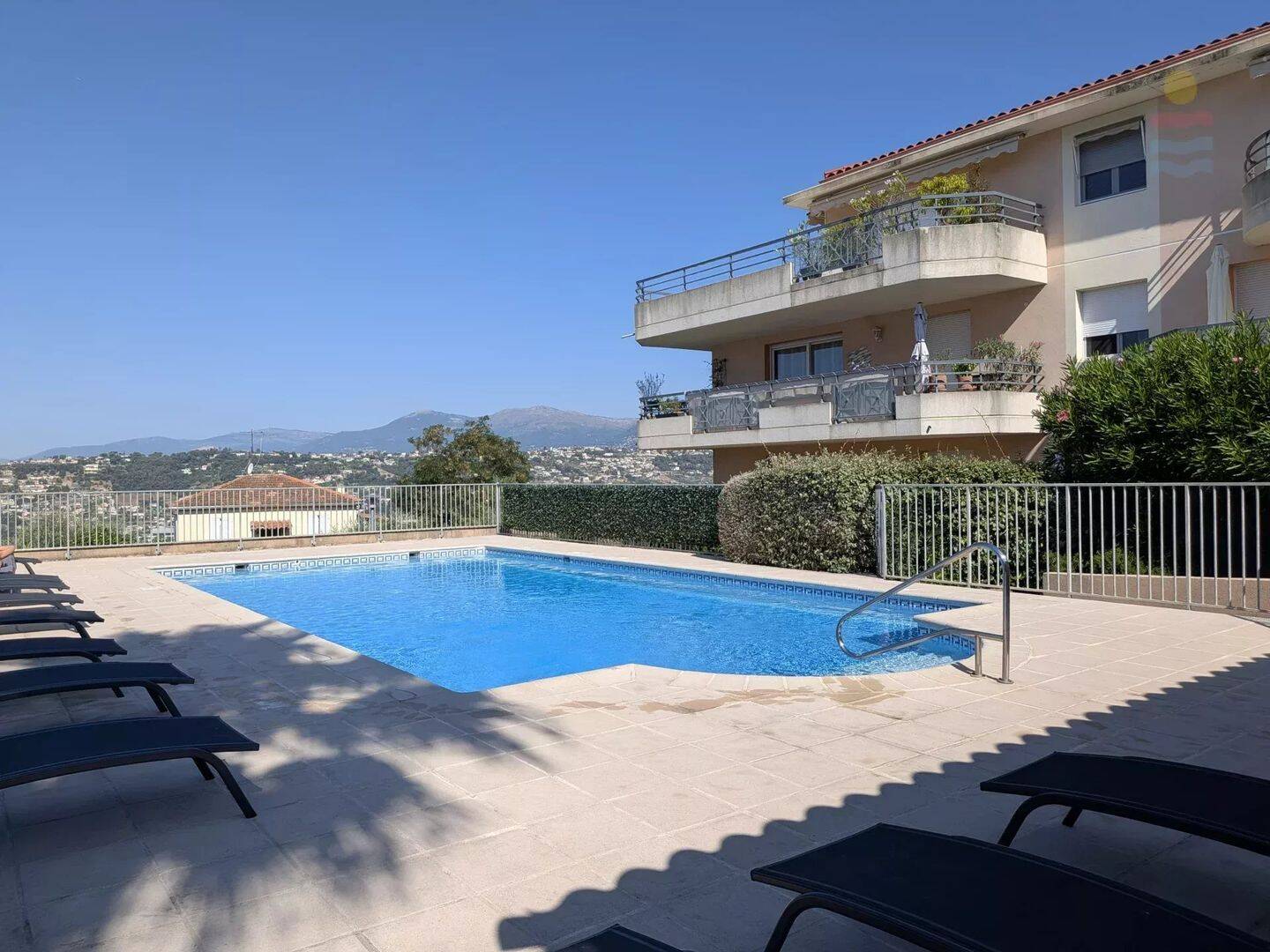 Appartement 1 pièce 31 m² · à Nice · 31 m² · 1 050 €