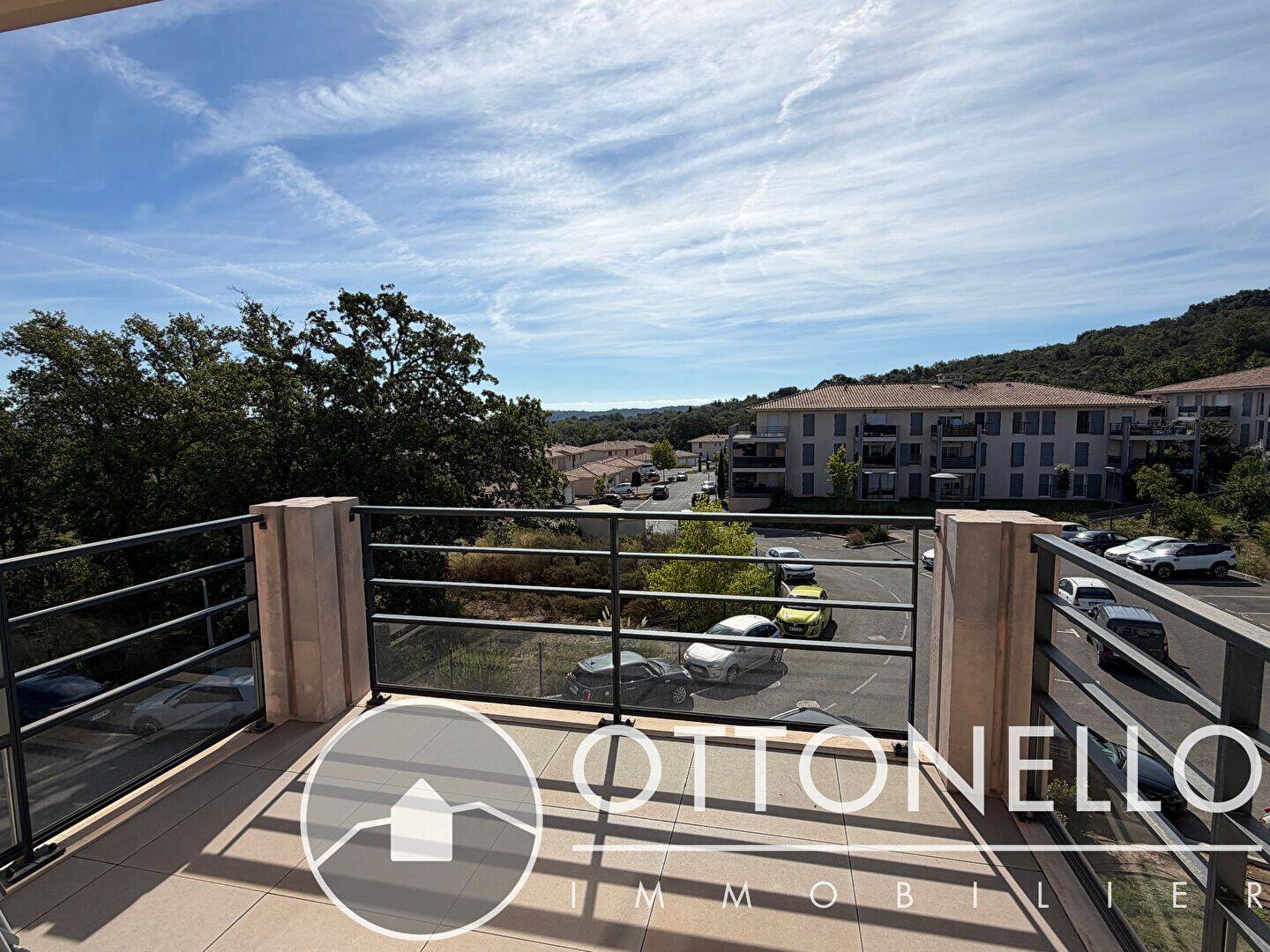 Appartement 2 pièces 40 m² · à Roquebrune-sur-Argens · 40,2 m² · 870 €/mois