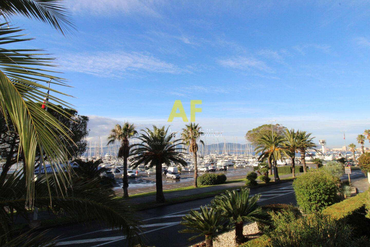 Appartement 3 pièces 70 m² · à Saint-Raphaël · 69,9 m² · 1 350 €