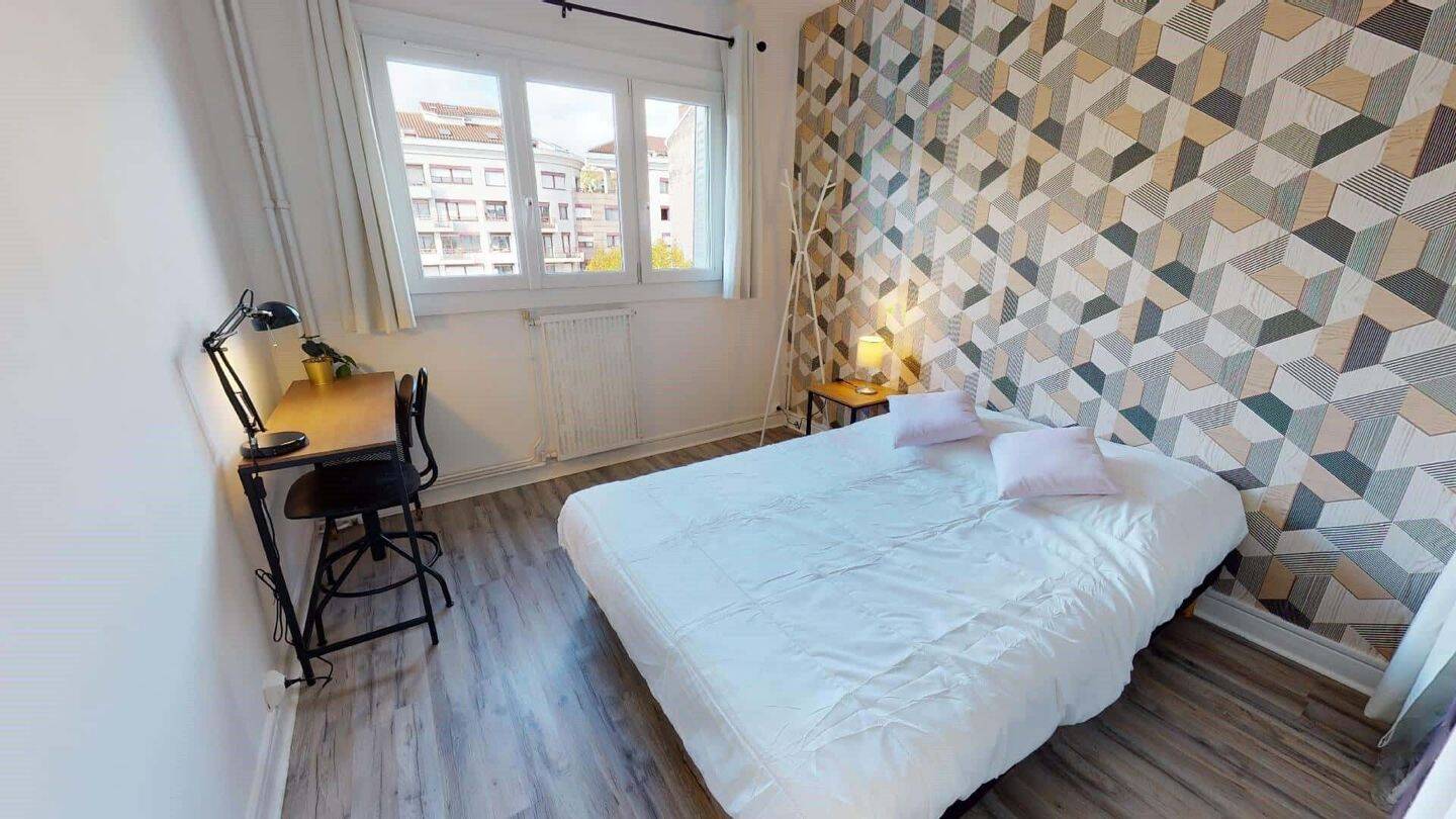 Appartement 1 pièce 15 m² · à Villeurbanne · 15 m² · 500 €