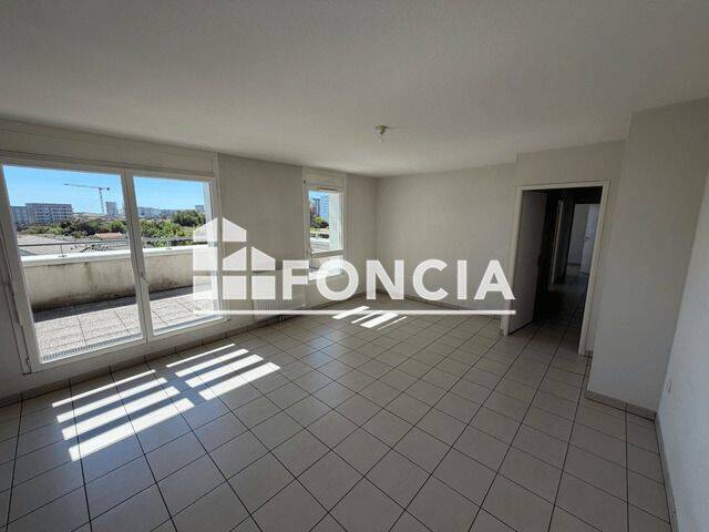 Appartement 4 pièces 102 m² · à Floirac · 101,9 m² · 1 217 €