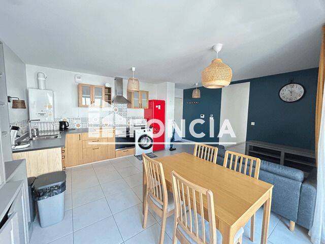 Appartement 3 pièces 55 m² · à Toulon · 54,7 m² · 990 €/mois