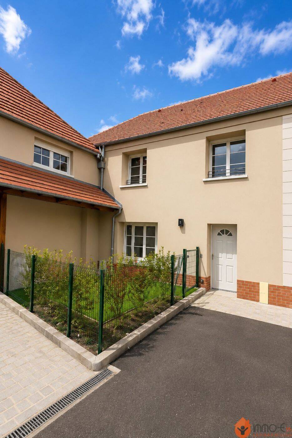Maison 5 pièces 125 m² · à Bussy-Saint-Georges · 125 m² · 440 000 €