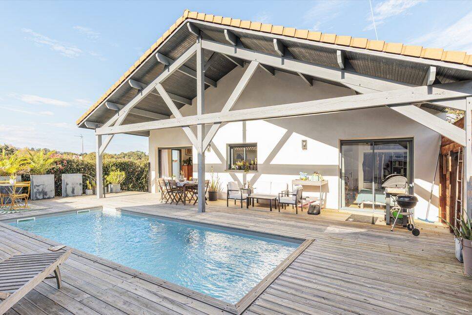 Maison 7 pièces 166 m² · à Bassussarry · 166,3 m² · 795 000 €
