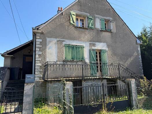 Maison à vendre 49 000 € 4 pièces 3 chambres 115 m² 432 m² de terrain Saincaize-Meauce 58470