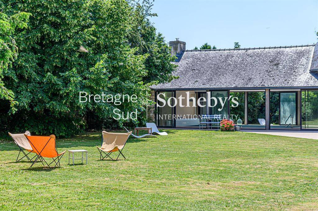 Maison 8 pièces 195 m² · à Locmariaquer · 195 m² · 936 000 €