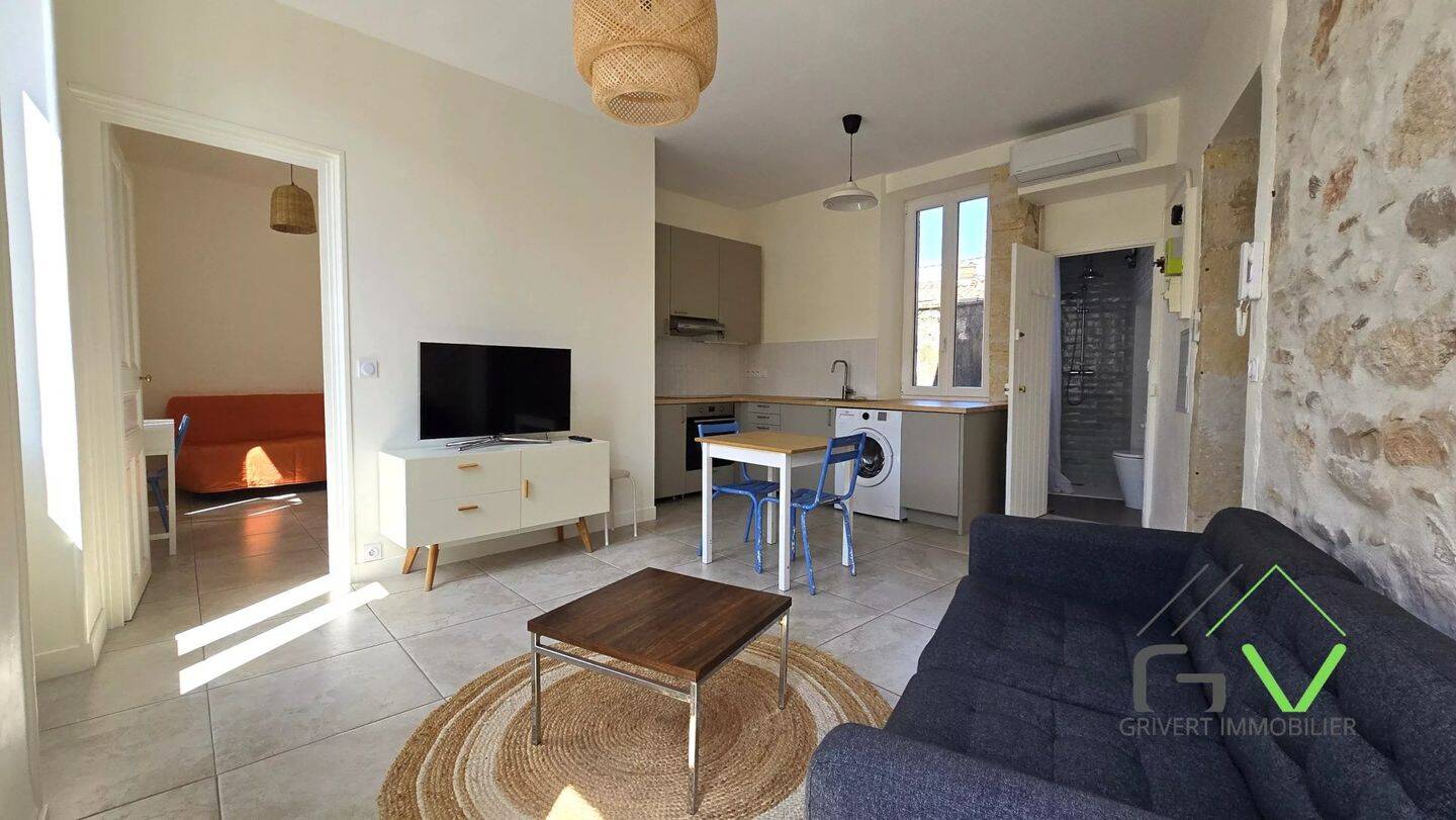 Appartement 3 pièces 40 m² · à Nîmes · 39,6 m² · 695 €