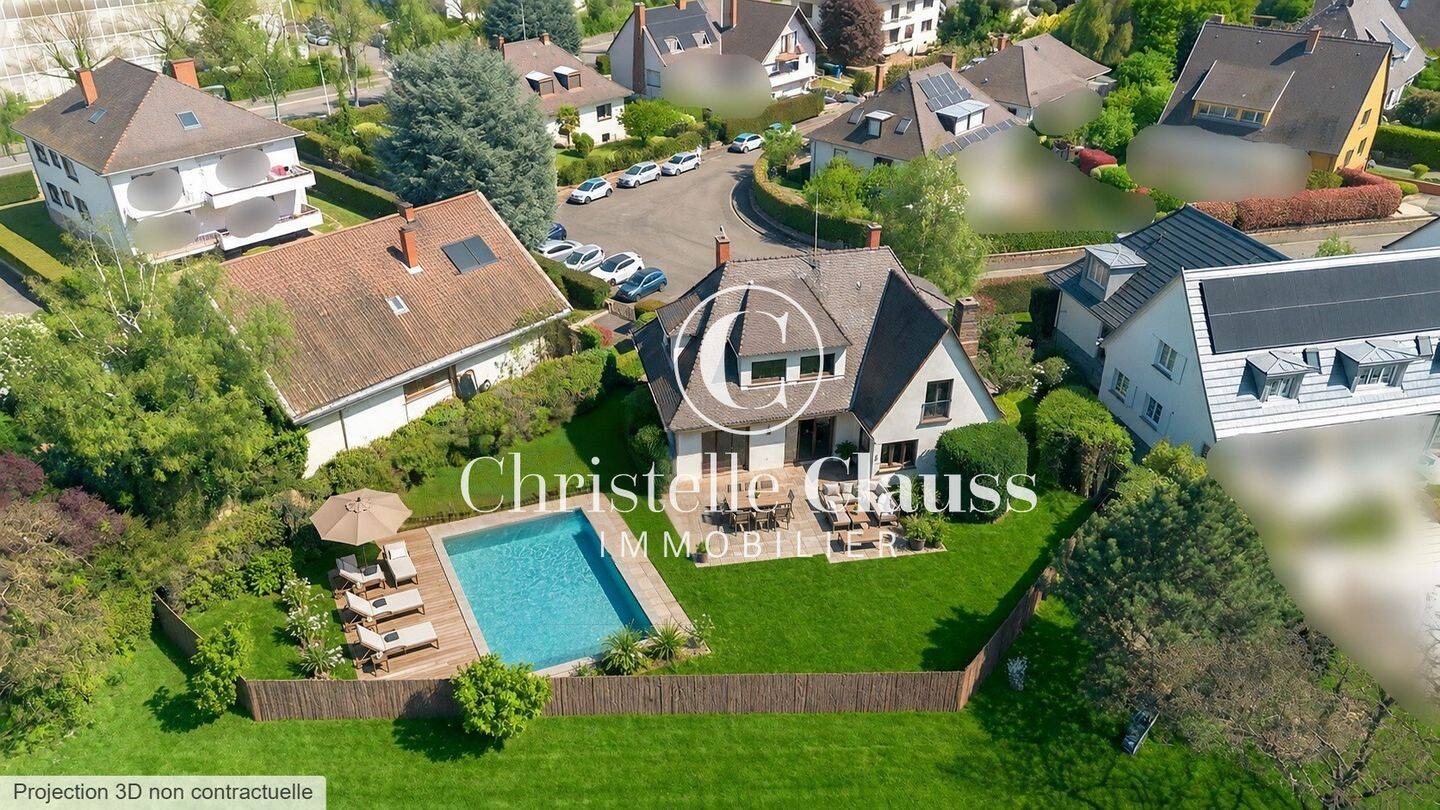 Maison 8 pièces 230 m² · à Strasbourg · 230 m² · 988 000 €