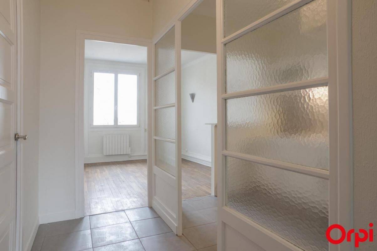 Appartement 2 pièces 38 m² · à Lyon 3ème Arrondissement · 37,8 m² · 628 €