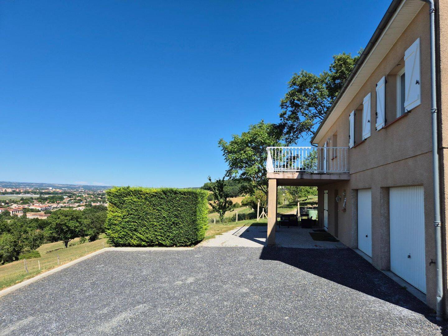 Maison 6 pièces 129 m² · à Le Sequestre · 129 m² · 1 500 €/mois
