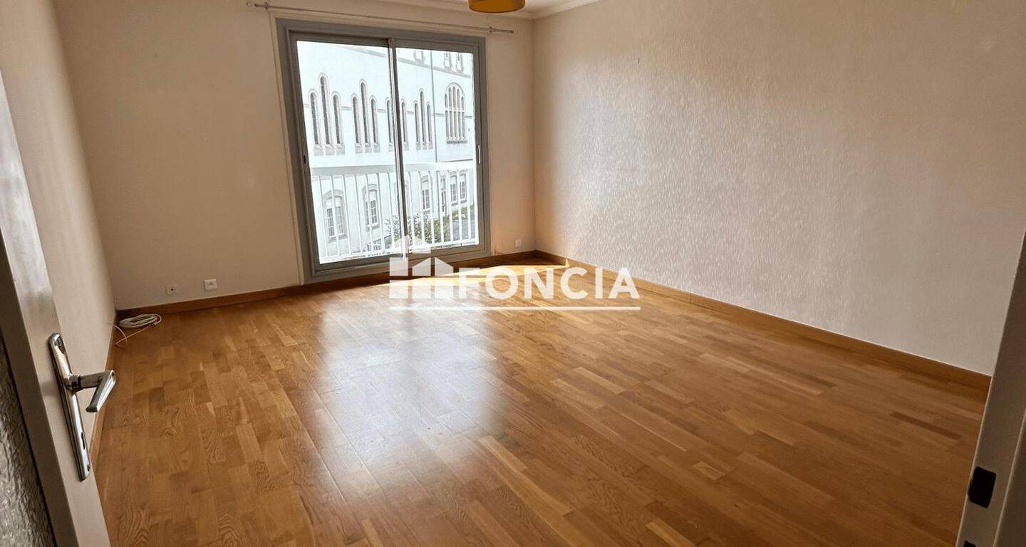 Appartement 3 pièces 67 m² · à Quimper · 67 m² · 732 €/mois