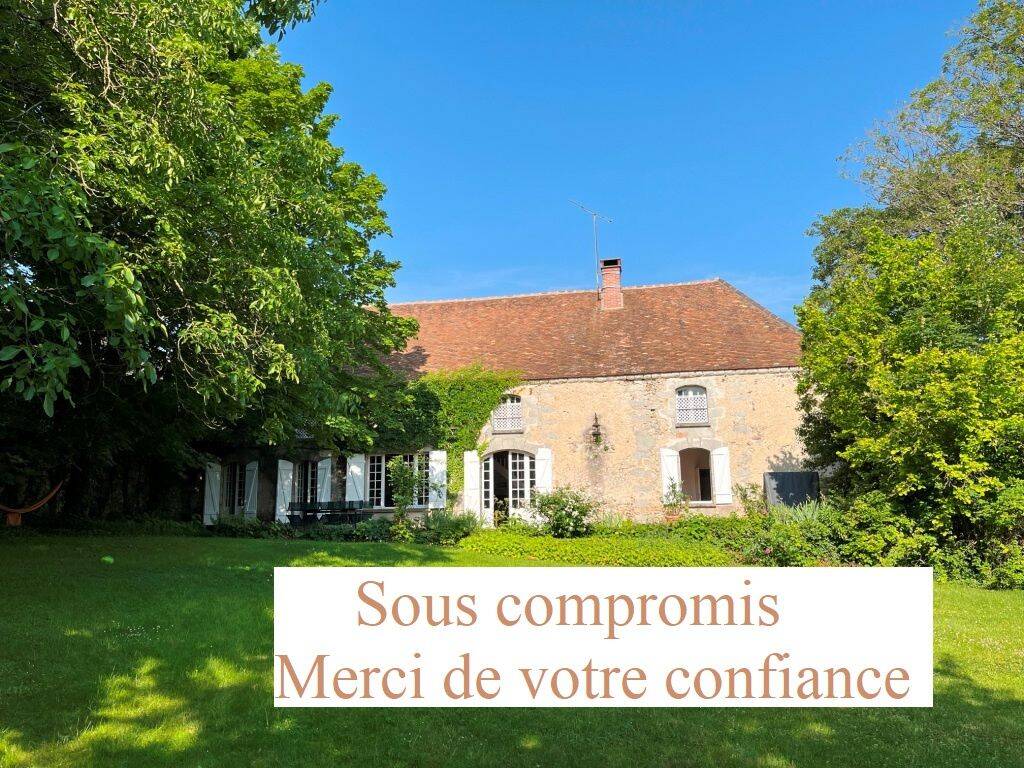 Maison 8 pièces 273 m² · à Sens · 273 m² · 480 000 €