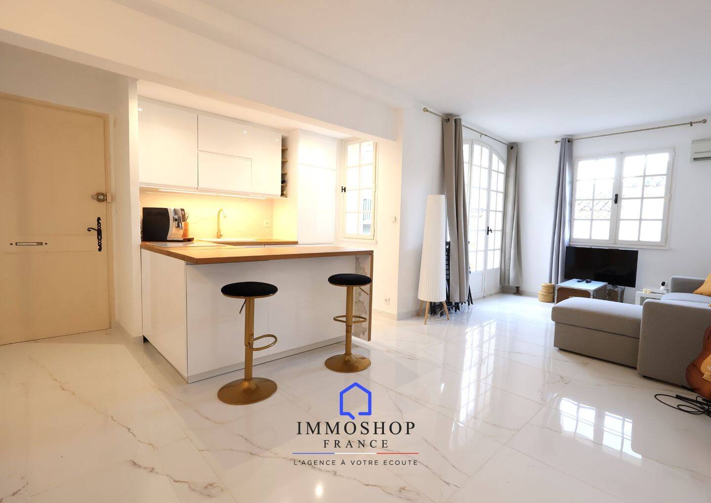 Appartement 2 pièces 47 m² · à Saint-Cyr-sur-Mer · 47 m² · 275 000 €