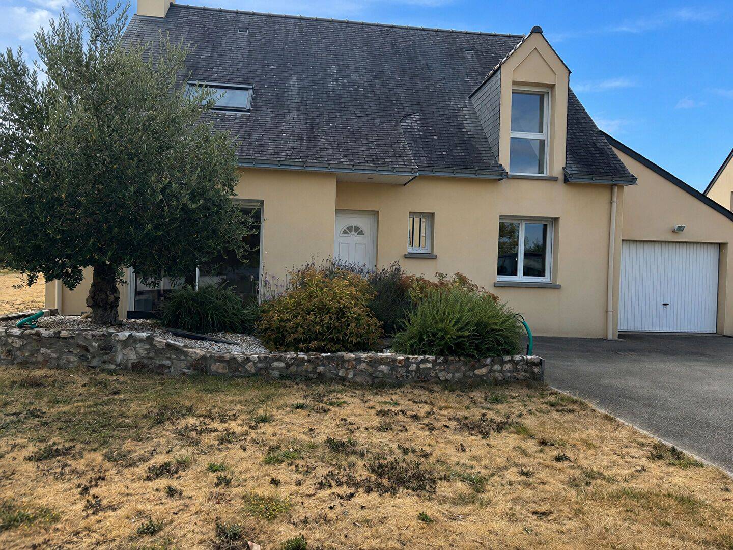 Maison 5 pièces 119 m² · à Pleucadeuc · 119 m² · 1 120 €