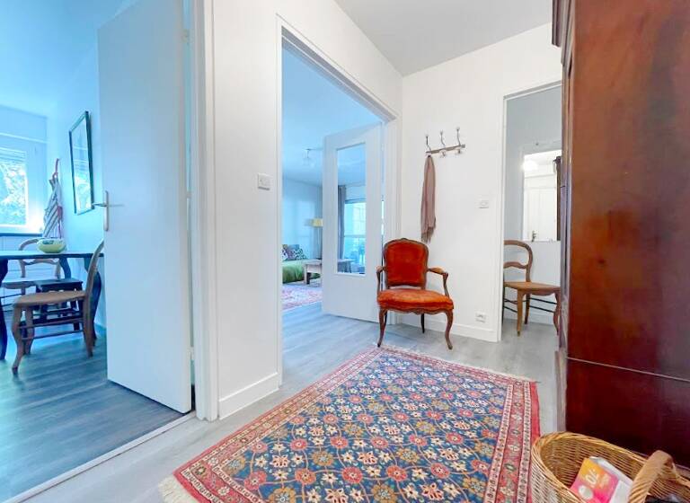 Appartement à vendre 363 000 € 3 pièces 2<br/>chambres 76 m²<br/>superficie 1/10<br/>étage Louvois Vélizy-Villacoublay 78140