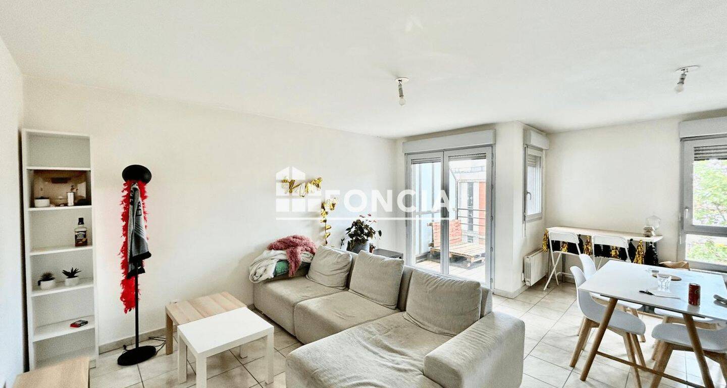Appartement 3 pièces 65 m² · à Lyon 8ème Arrondissement · 65,2 m² · 1 025 €/mois
