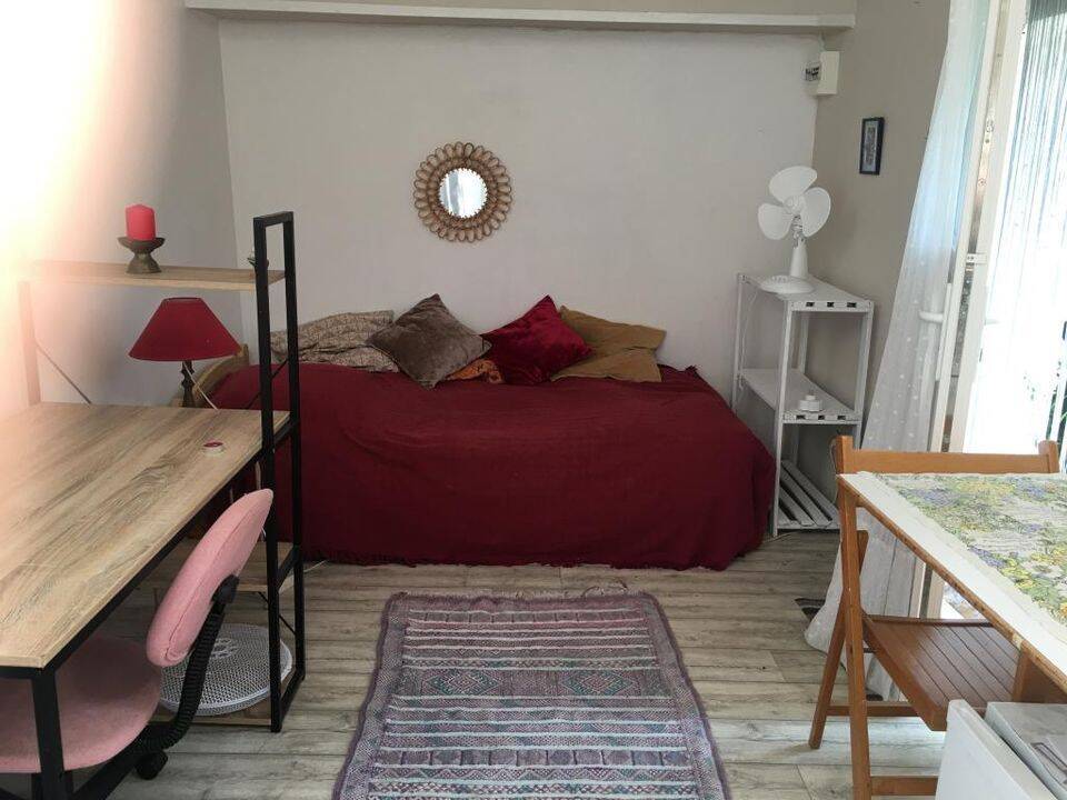 Appartement 1 pièce 15 m² · à La Ciotat · 15 m² · 310 €