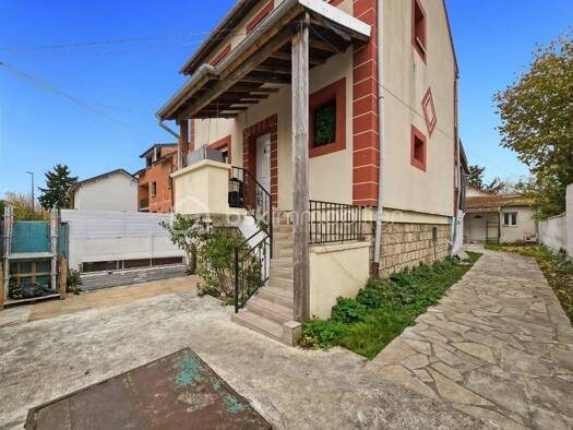Maison à vendre 540 000 € 9 pièces 3 chambres 169,5 m² Edouard Vaillant Bobigny 93000