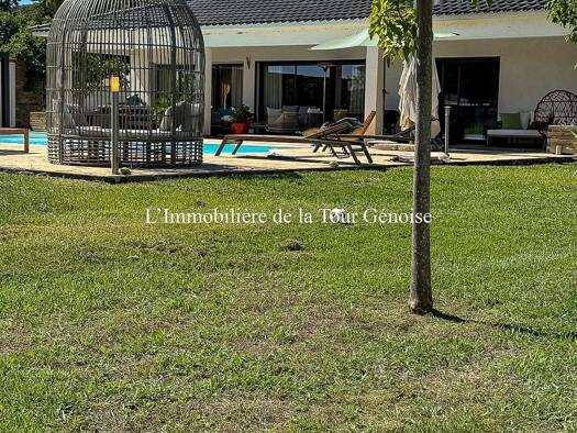 Villa à vendre 840 000 € 5 pièces 4 chambres 410 m² 2 780 m² de terrain Solaro 20240