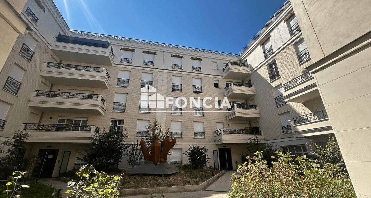 Appartement 3 pièces 72 m² · à Châtenay-Malabry · 72 m² · 1 513 €
