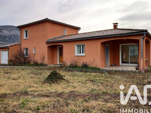 Maison à vendre 290 000 € 5 pièces 3 chambres 171 m² 5 971 m² de terrain Séderon 26560