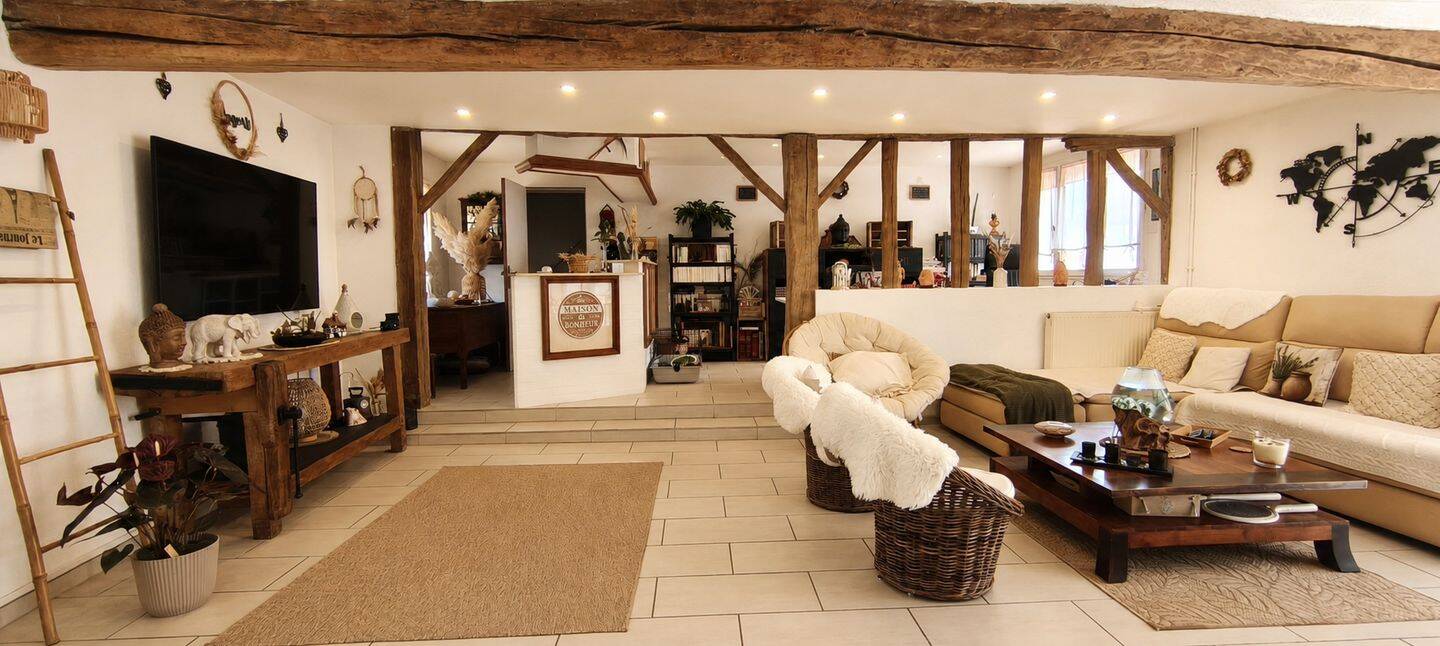 Maison 8 pièces 206 m² · à Châteaudun · 206 m² · 259 000 €