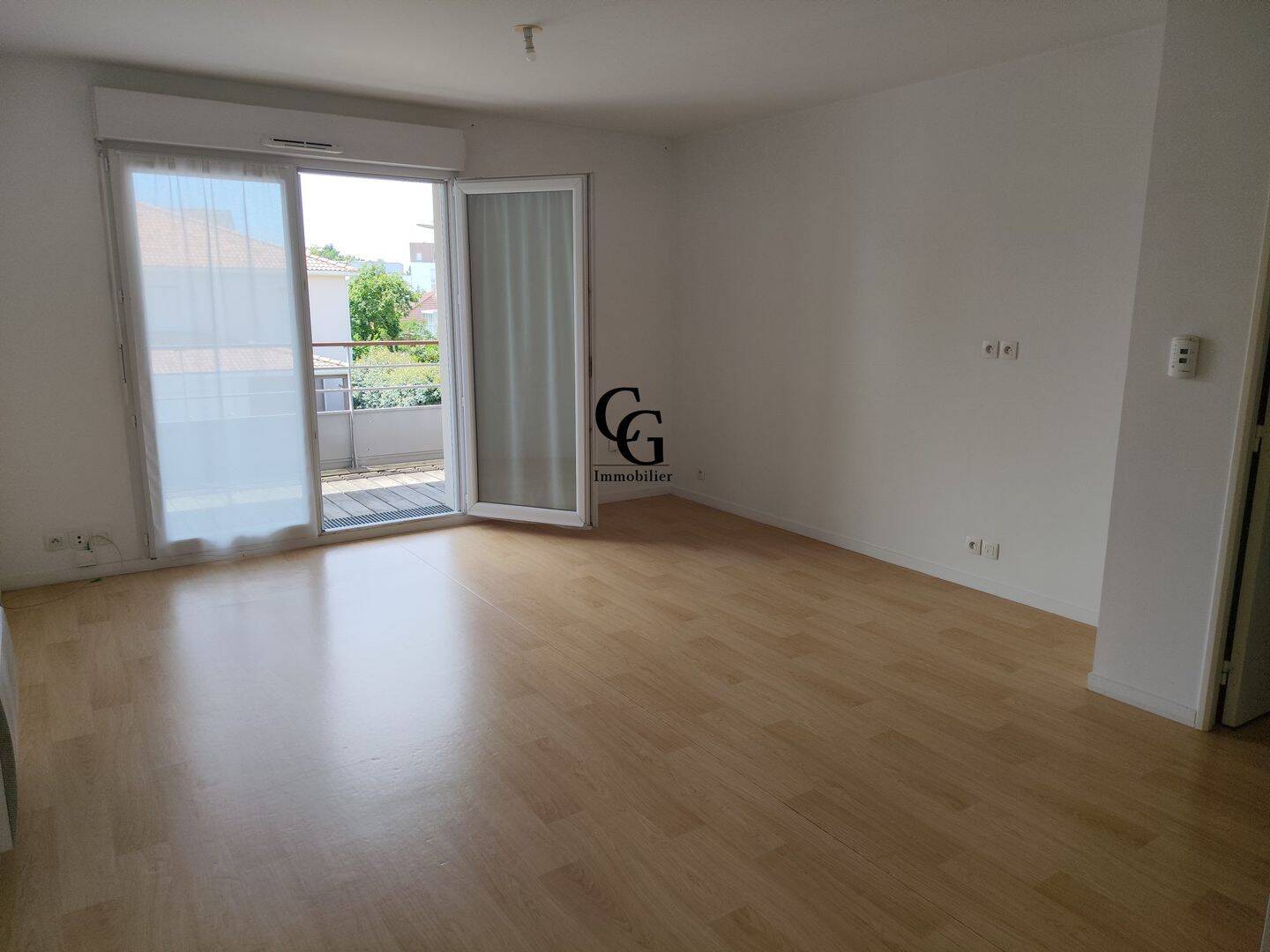 Appartement 2 pièces 48 m² · à Les Sorinières · 48 m² · 700 €