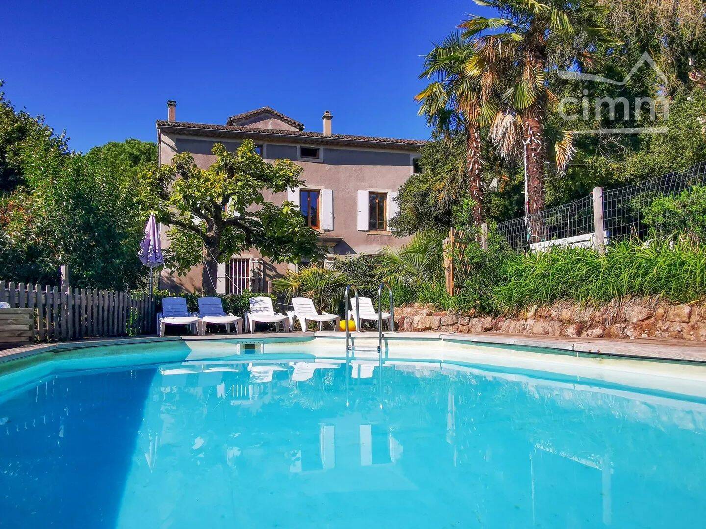 Maison 10 pièces 316 m² · à Largentière · 316 m² · 440 000 €