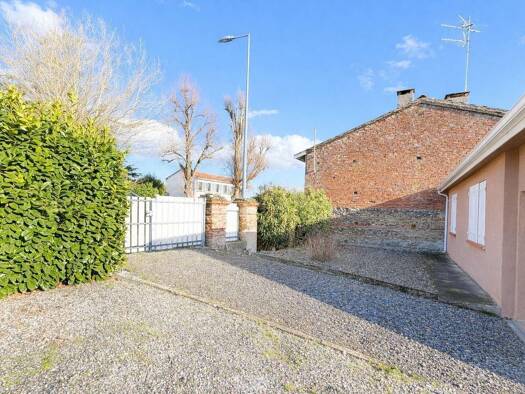 Maison de plain-pied à vendre 265 000 € 4 pièces 3 chambres 88 m² 436 m² de terrain Rabaudy Castanet-Tolosan 31320